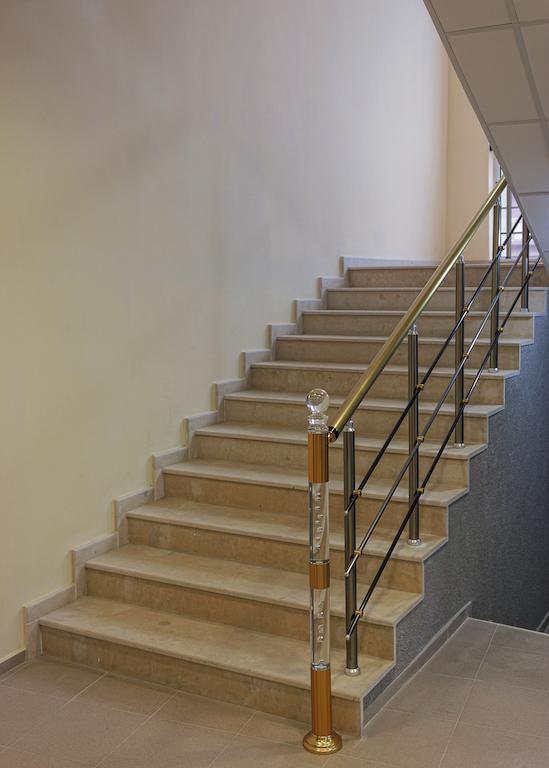 Provans Famili Hotel Letnitsa Exterior photo